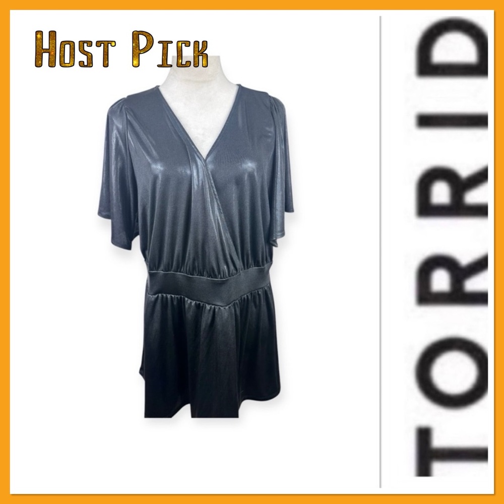⭐️ Host Pick ⭐️Torrid black liquid fabric look short sleeve top size 2-2X/18-20